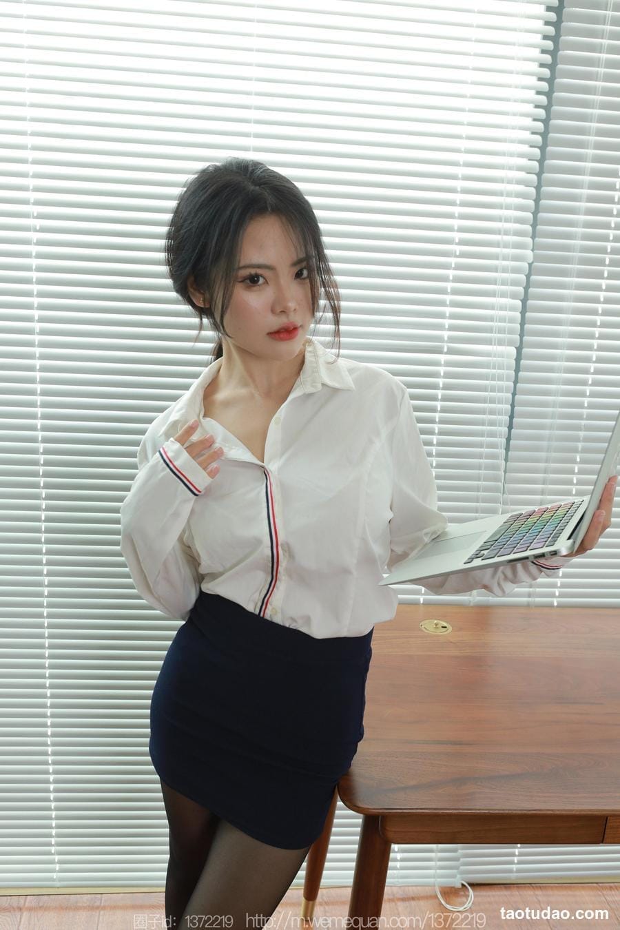 图片[2]-[IESS异思趣向] 2023.08.10 丝享家 1503 兔兔《会议缺席》[85P-92.8M]-绅士图