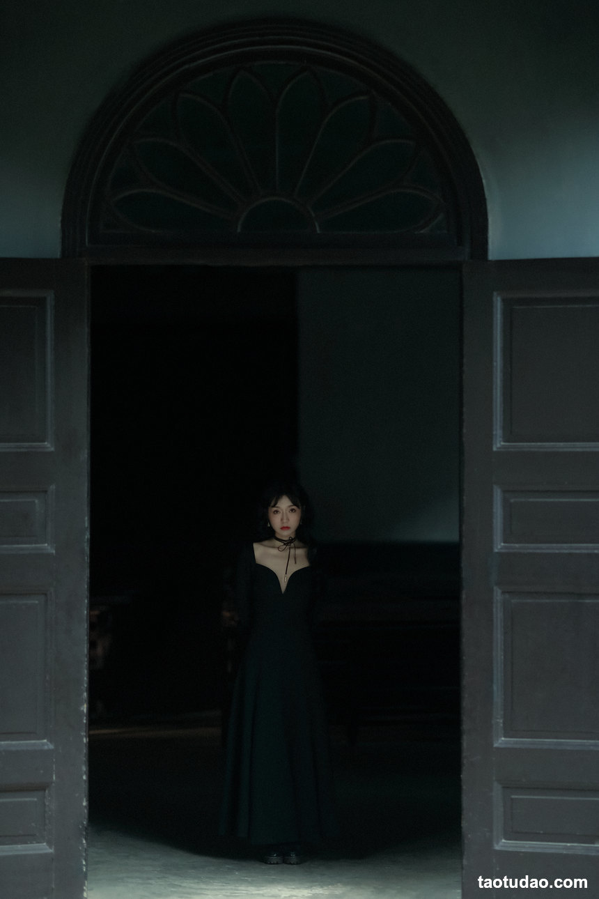 图片[3]-[YITUYU艺图语]2022.05.03 光的背面 丁萌妹呀[21+1P／398MB]-绅士图