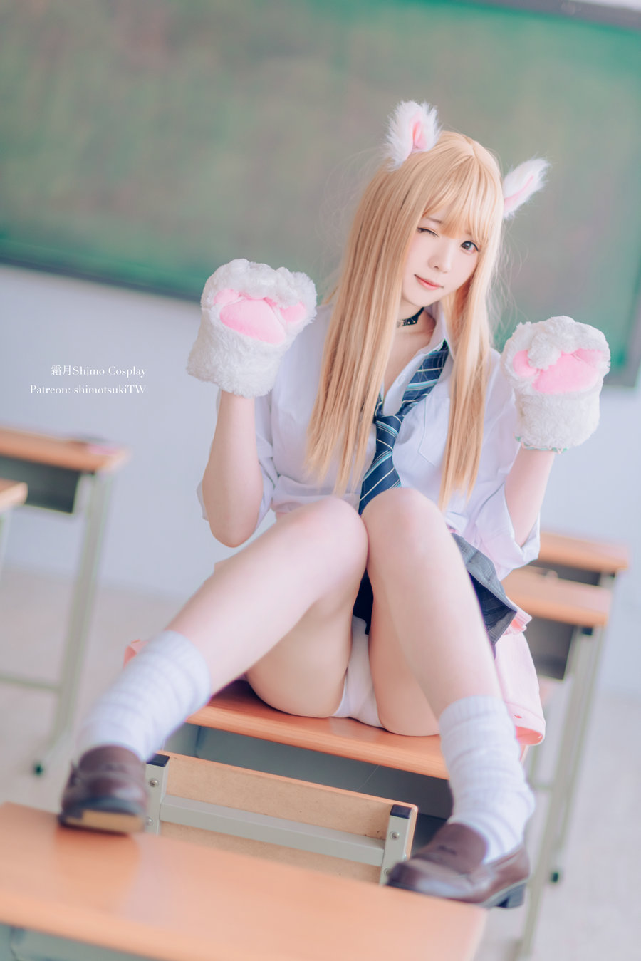 微博妹纸霜月shimo - 金发制服 / 8P-125MB / cos萌妹-绅士图