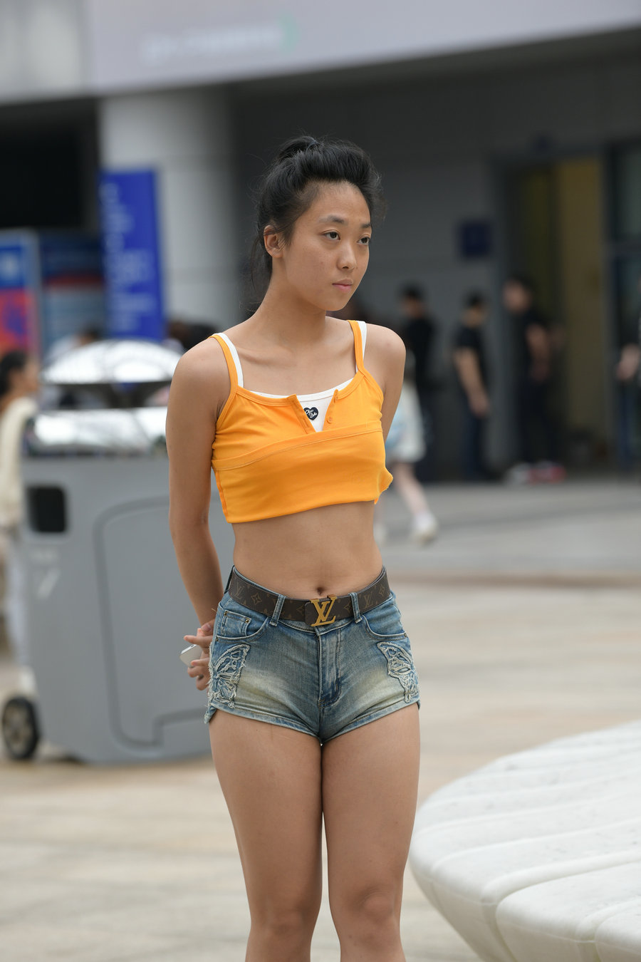 精选街拍视频 No.8741 素颜牛仔短裤 / 63P-1.46GB /-艺库