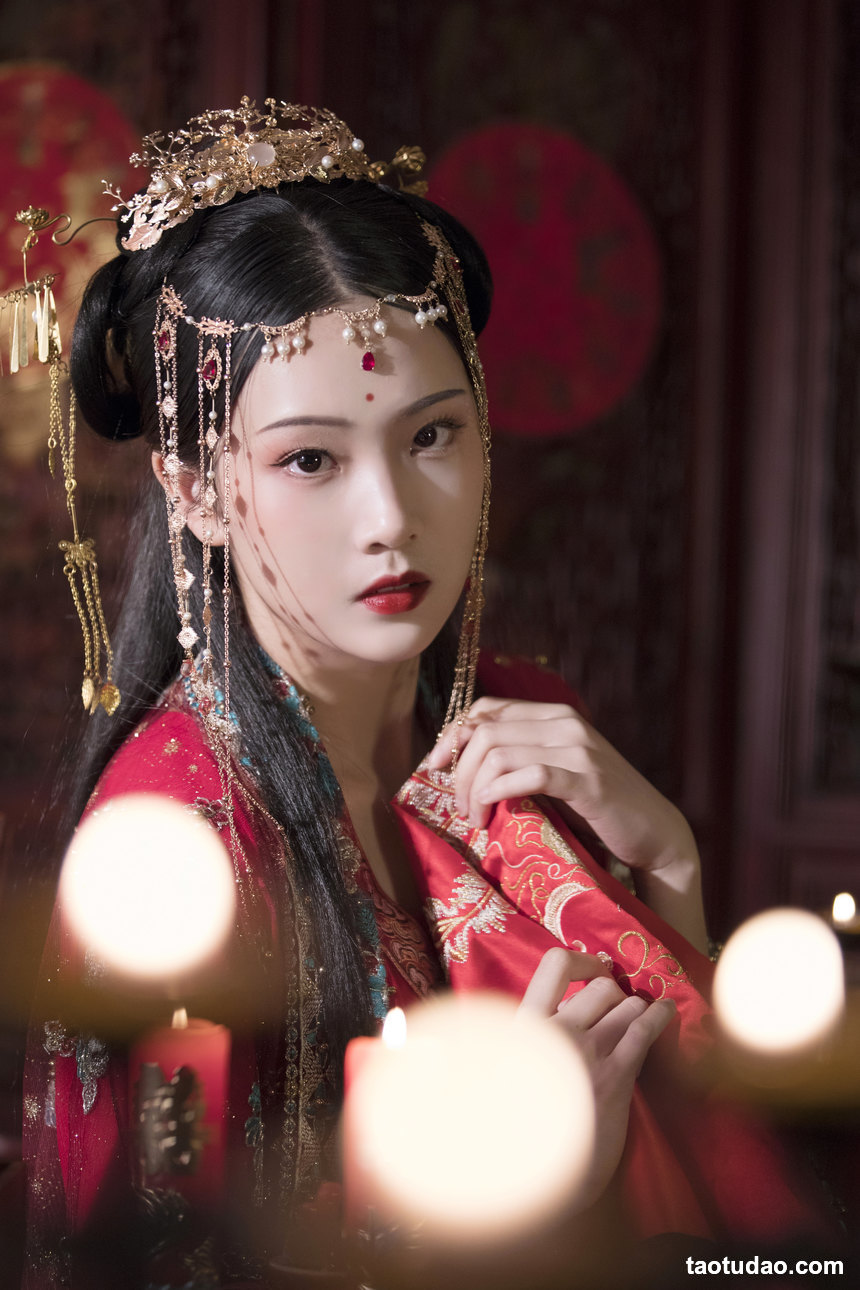[YITUYU艺图语]2022.04.26 嫁衣 芝芝琪[21+1P／354MB]-艺库