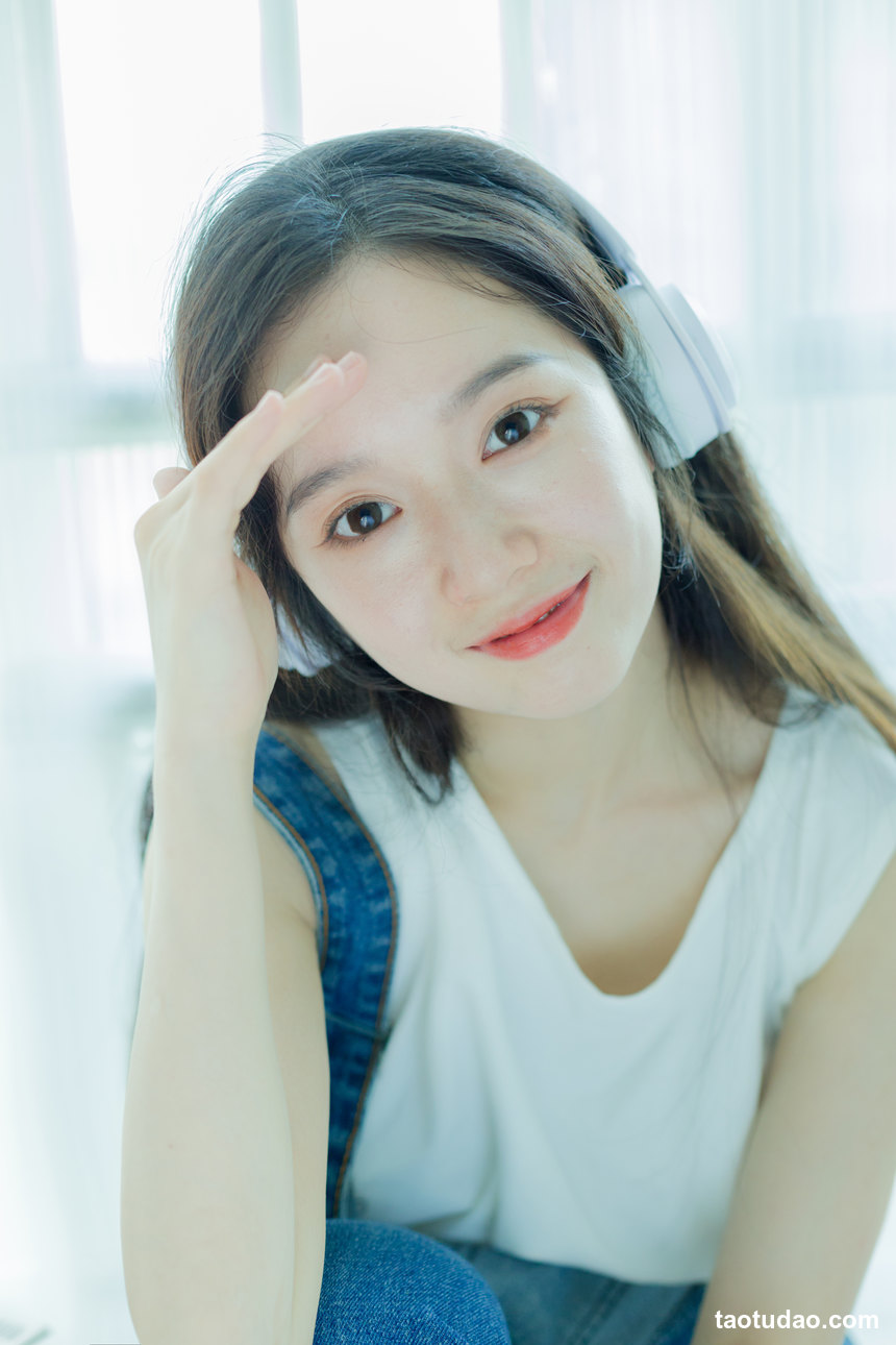 图片[4]-[YITUYU艺图语]2022.09.26 诗里的海 戈曼妮Nini[34+1P／252MB]-绅士图