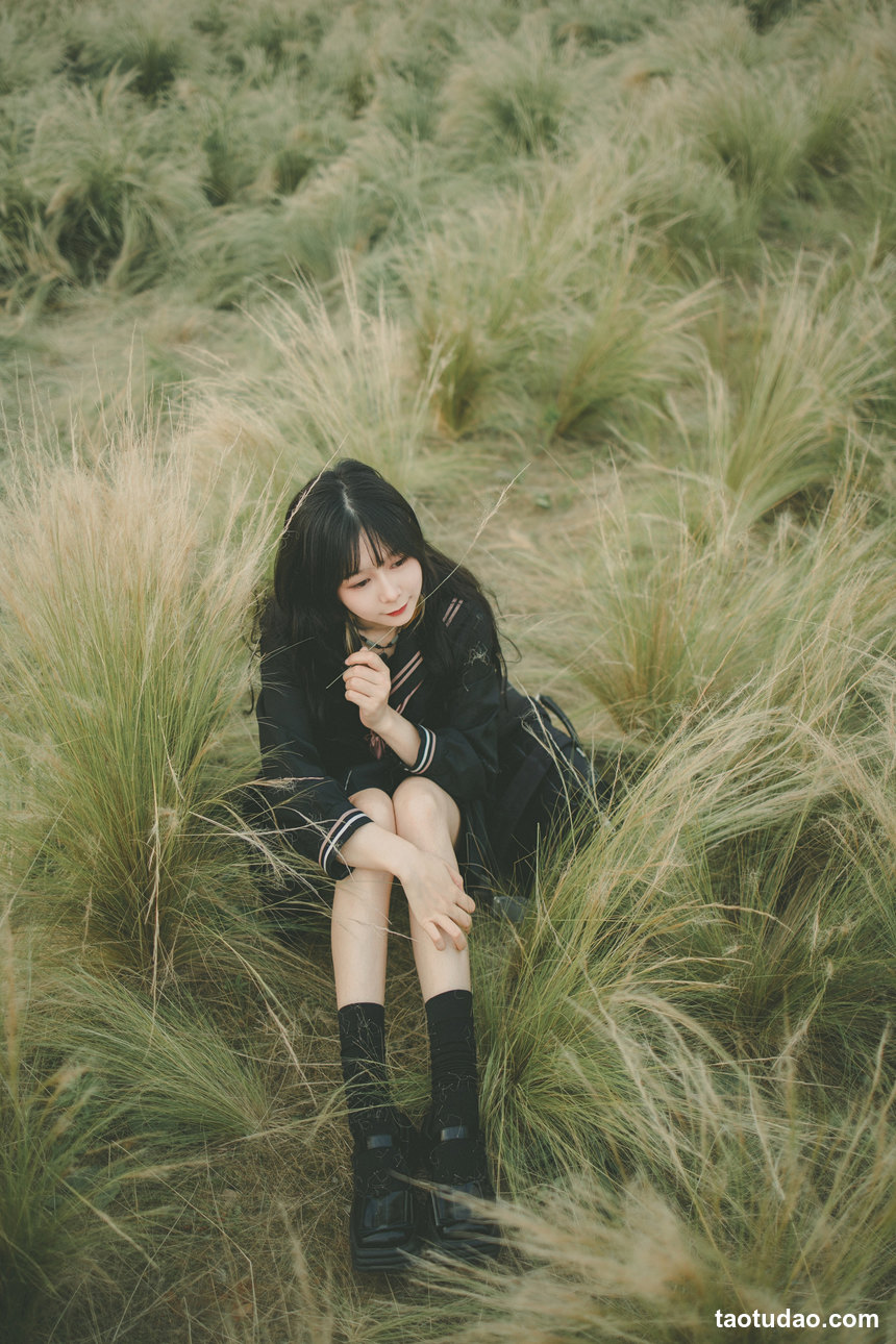 图片[2]-[YITUYU艺图语]2022.07.25 JK 周周[32+1P／344MB]-绅士图