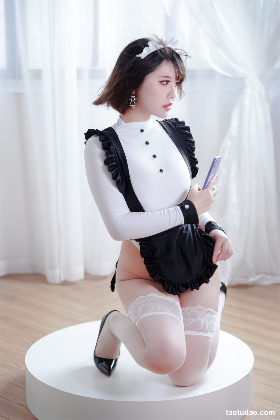 半半子 -纯白女仆 [45P-210MB]-绅士图