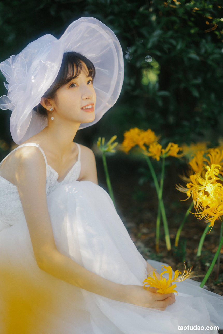 图片[2]-[YITUYU艺图语]2022.10.10 光芒 一只阿梦崽[40+1P／299MB]-绅士图