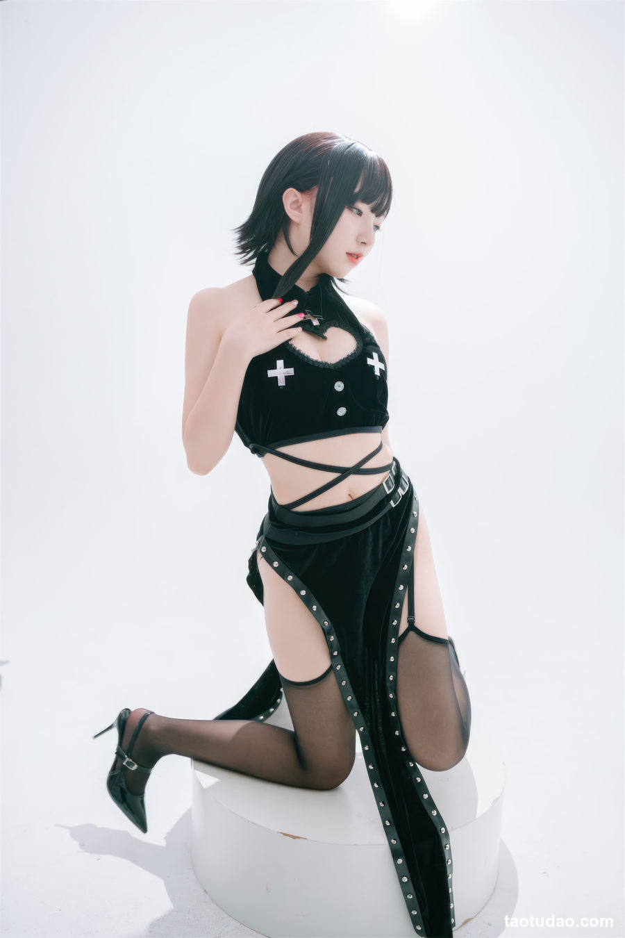 图片[2]-花铃 – 吊带袜修女 [71P-400MB]-绅士图