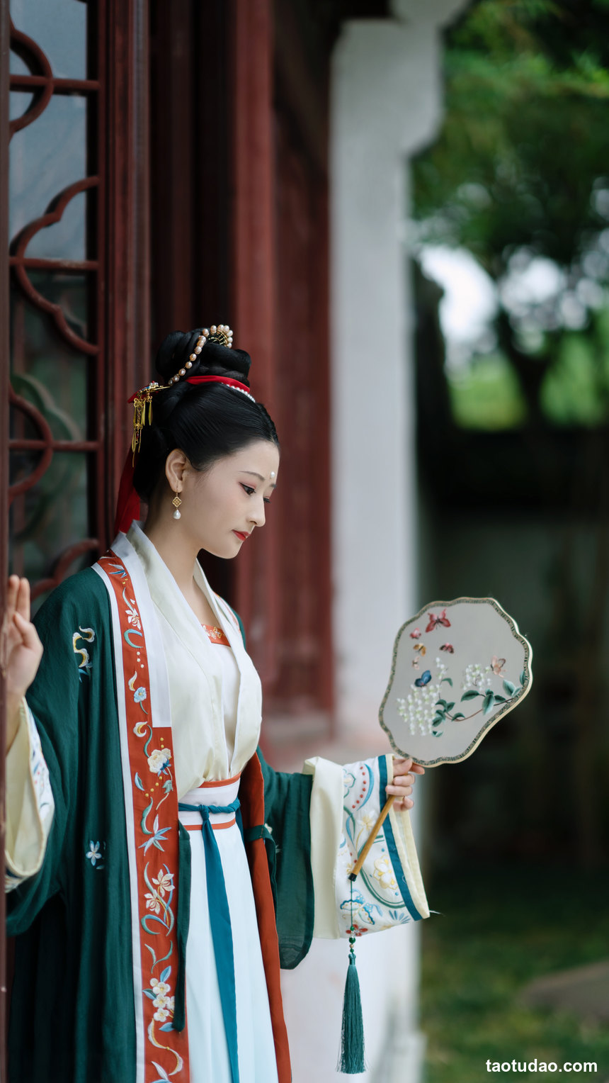 图片[4]-[YITUYU艺图语]2023.01.05 清平乐 谨言JINYAN99[23+1P／113MB]-艺库