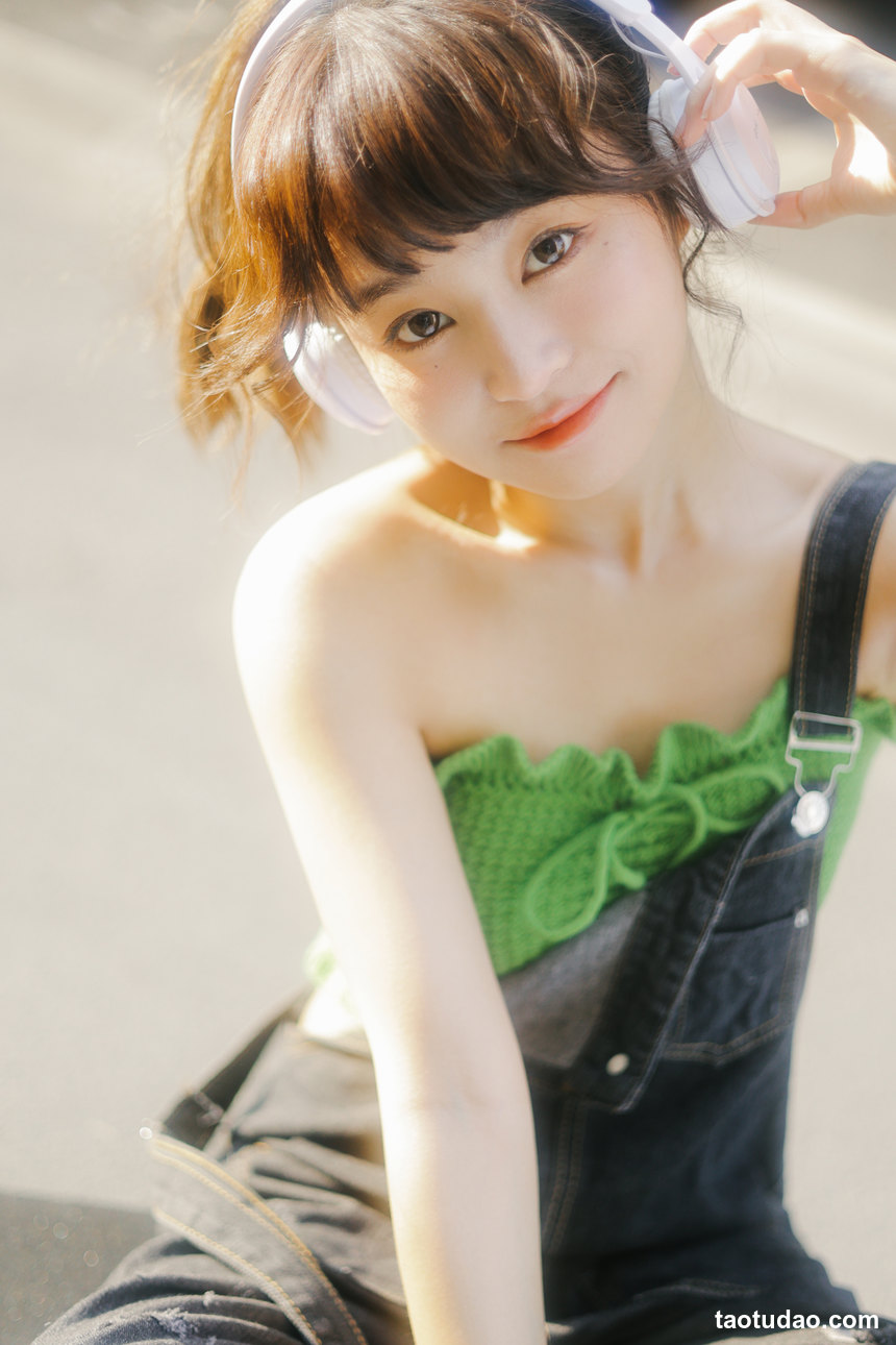 图片[2]-[YITUYU艺图语]2022.07.15 泡沫之夏 双耳ZiCe[39+1P／280MB]-绅士图