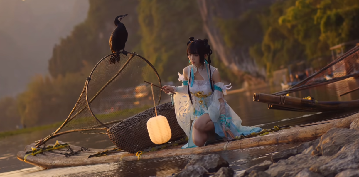 萝莉网红七七有多美?因蕾姆COS一夜涨粉50万,国风新作又火了