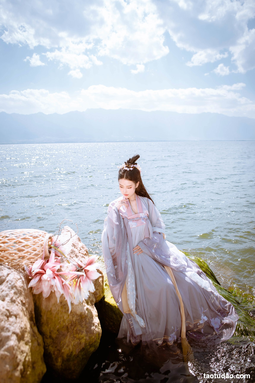 图片[4]-[YITUYU艺图语]2022.02.06 南国有佳人 婷婷[24+1P／53.9MB]-绅士图