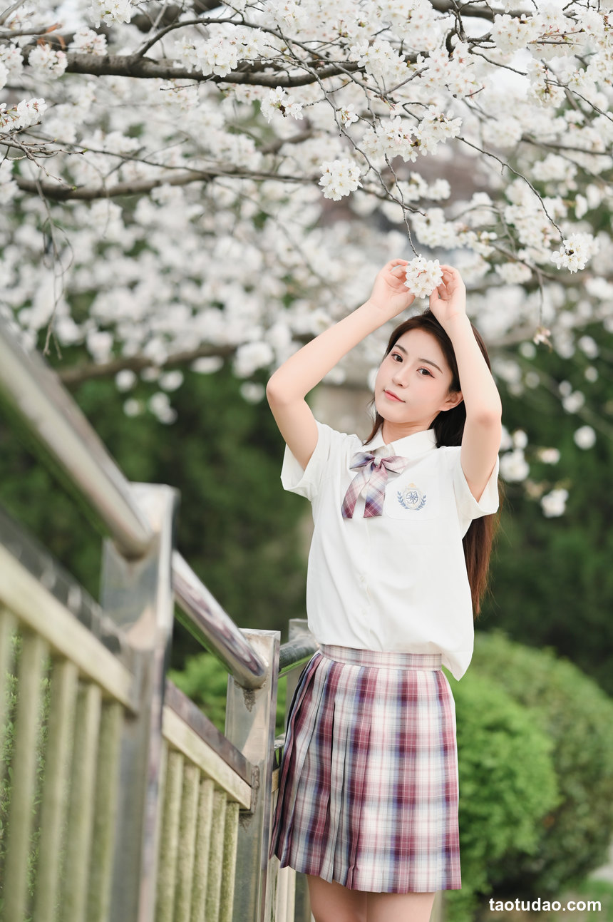 图片[3]-[YITUYU艺图语]2022.10.18 花与少女 立桃里矢[29+1P／227MB]-绅士图