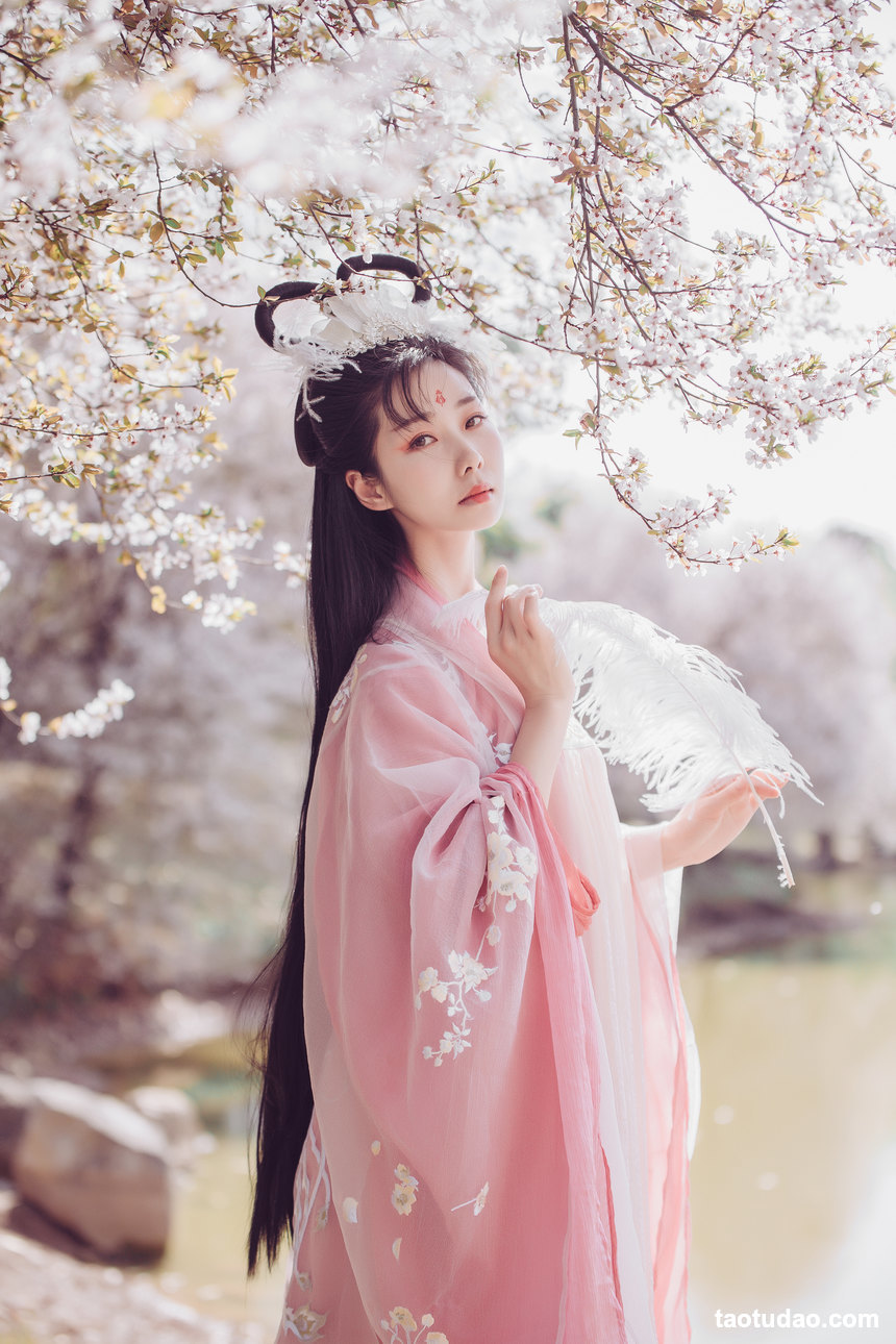 图片[3]-[YITUYU艺图语]2022.05.26 香雪海 木景抒[24+1P／420MB]-绅士图