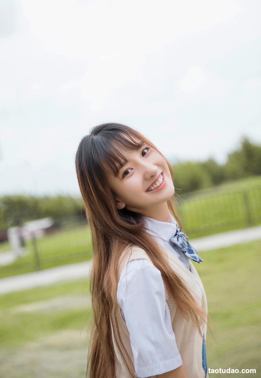 图片[2]-[YITUYU艺图语]2022.06.17 属于JK的夏天 Ria李礼礼[30+1P／480MB]-绅士图