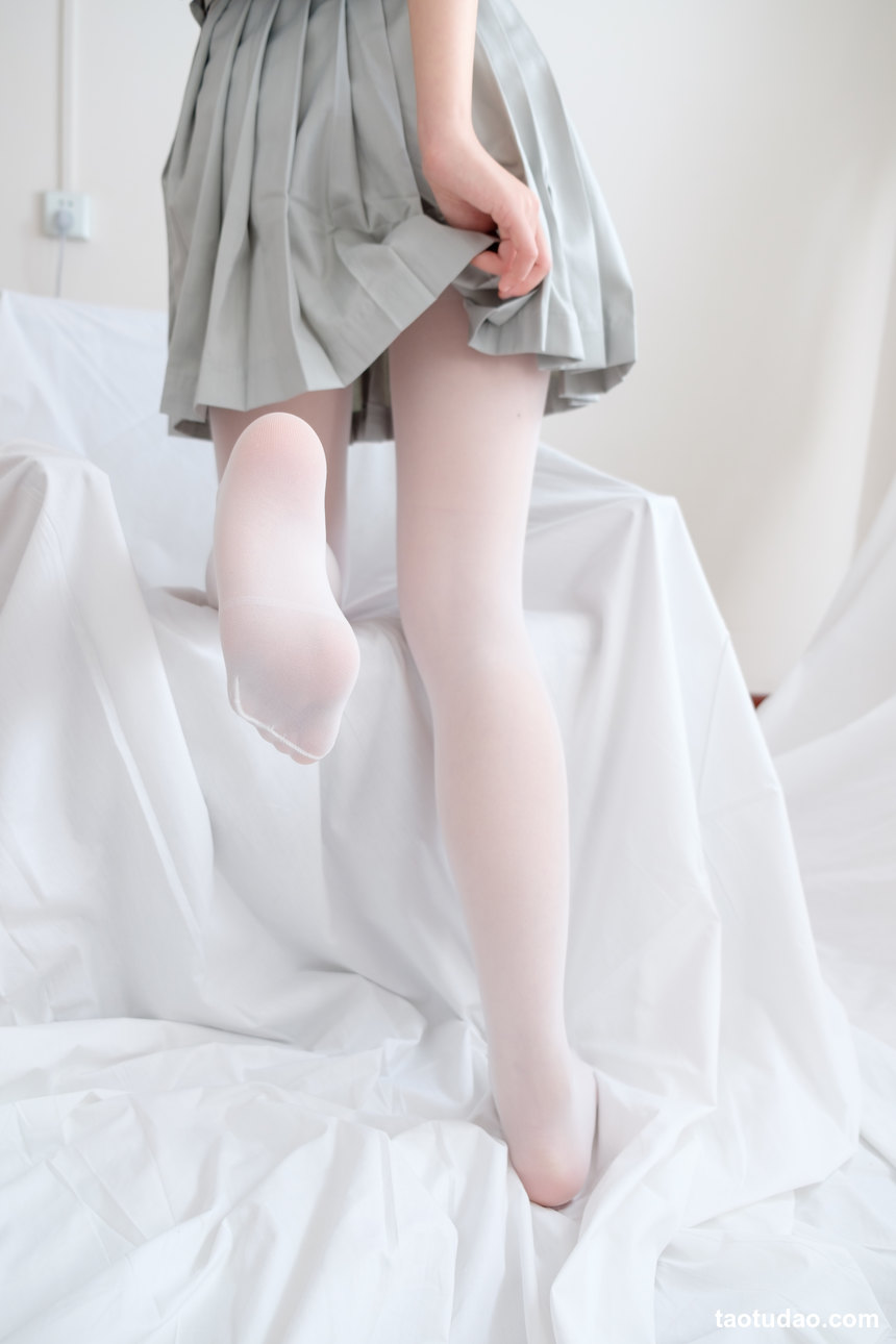 图片[4]-喵写真 VOL.020 丝袜百褶裙 [85P-580MB]-绅士图