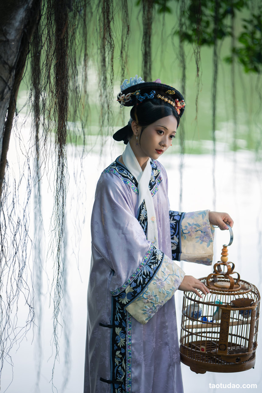 图片[2]-[YITUYU艺图语]2022.11.04 感旧 风吹屁屁梁_[34+1P／431MB]-绅士图