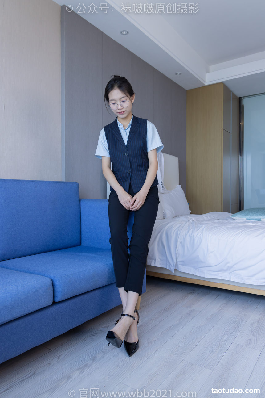 图片[3]-[BoBoSocks袜啵啵]NO.413 芝士-高跟鞋、白色吊带船袜、银行制服[145P+1V／5.76GB]-绅士图