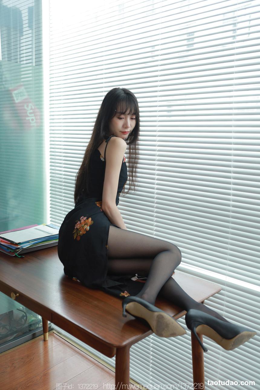 图片[2]-[IESS异思趣向] 2023.04.28 丝享家 1435 团团《黑色高跟鞋》[83P-84.6M]-绅士图