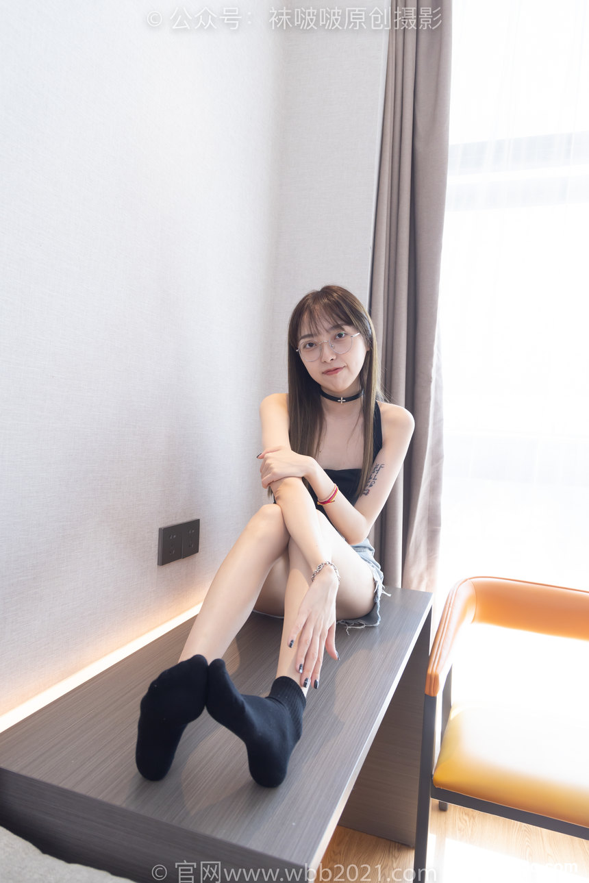 图片[4]-[BoBoSocks袜啵啵]NO.291 稚予-长靴、板鞋、白棉袜、黑棉袜、裸足[145P+1V／5.34GB]-绅士图