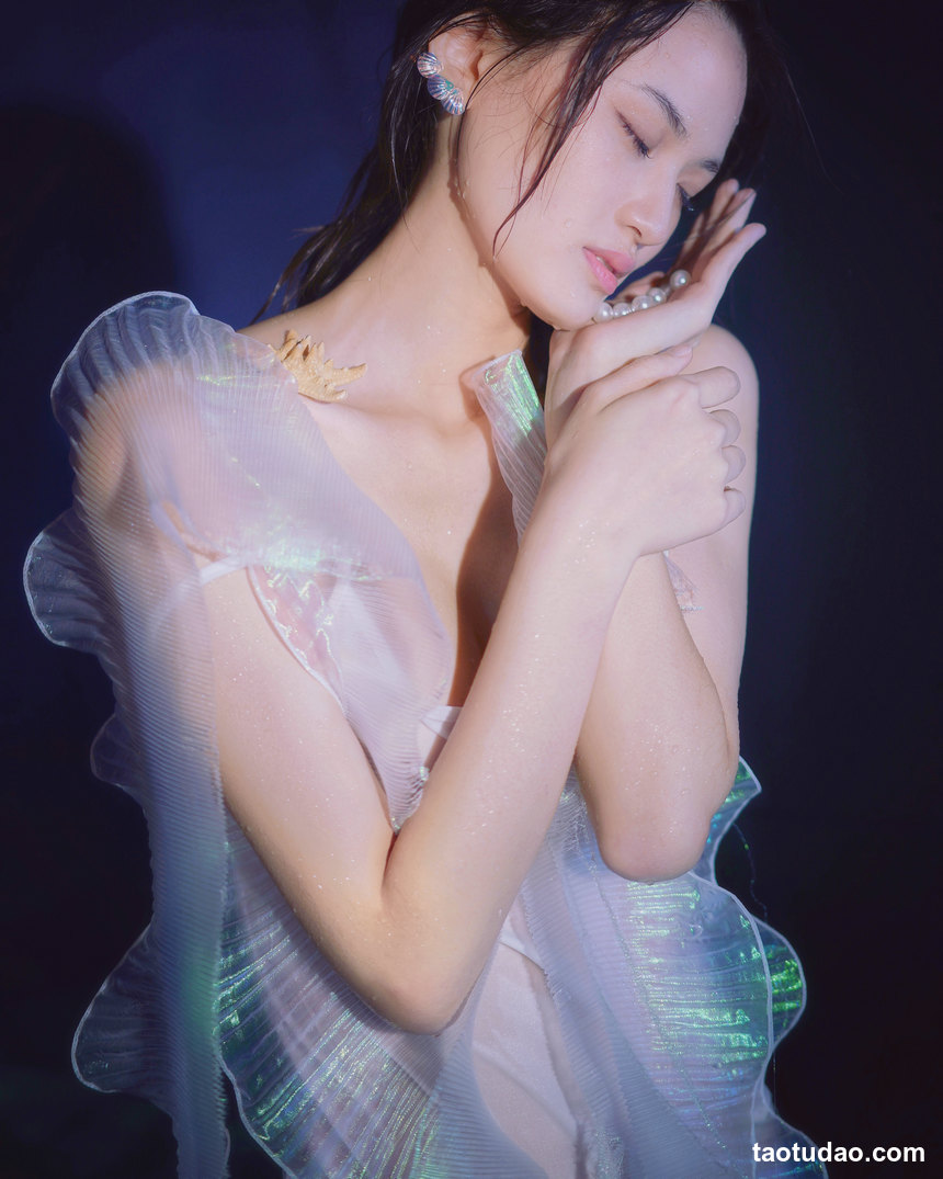 图片[3]-[YITUYU艺图语]2022.09.05 水底的告白 曼球[27+1P／246MB]-绅士图