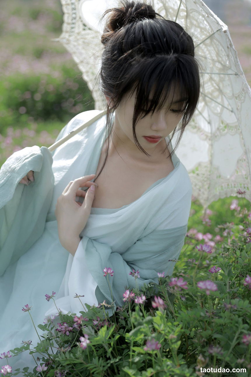 图片[2]-[YITUYU艺图语]2022.05.31 一跃落入紫云英 聂十三[19+1P／115MB]-绅士图