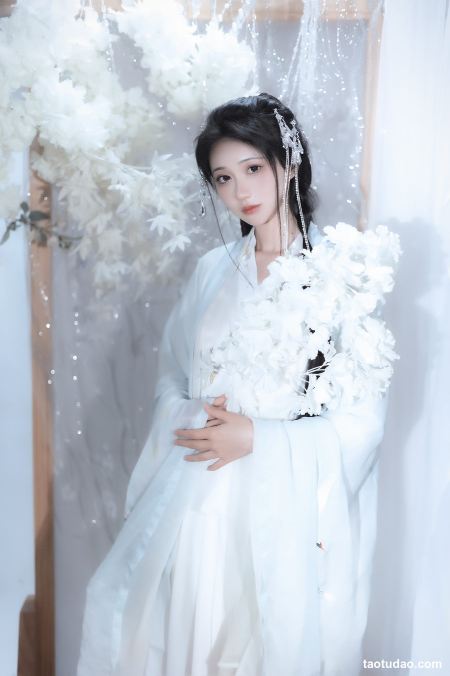 图片[2]-[YITUYU艺图语]2023.03.11 烟雨客  绮罗生的小苏苏[24+1P／217MB]-绅士图