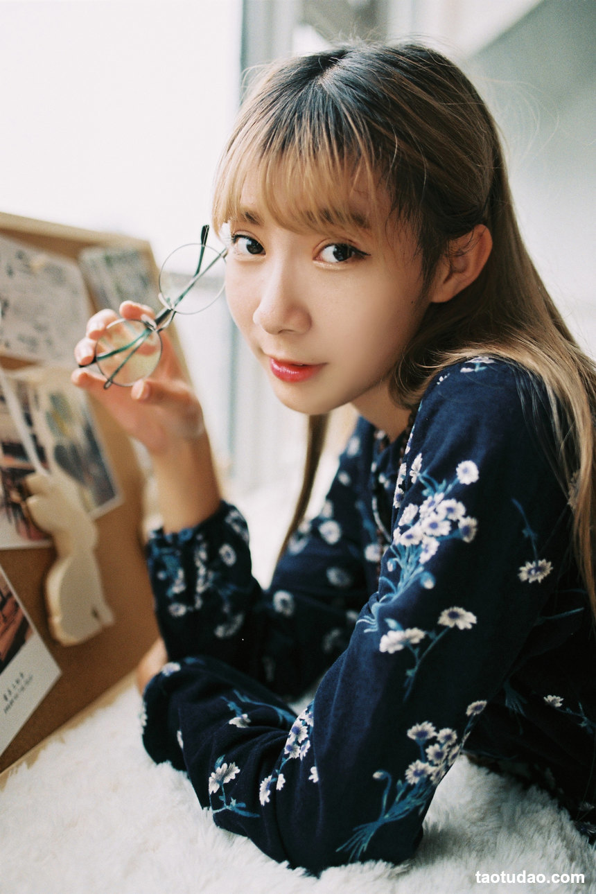 图片[2]-[YITUYU艺图语]2022.04.24 似夏未走 菀瑞[21+1P／209MB]-绅士图