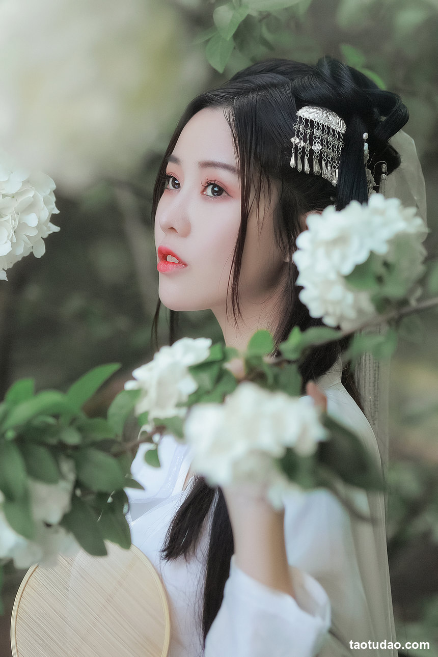 图片[3]-[YITUYU艺图语]2022.05.20 紫荆花开 若希icy[22+1P／424MB]-绅士图