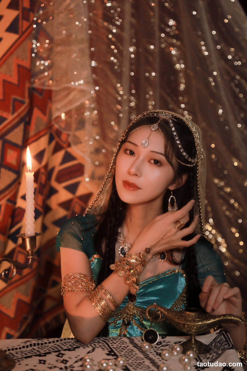 图片[2]-[YITUYU艺图语]2022.11.26 异域公主 粉面姑娘[21+1P／301MB]-绅士图