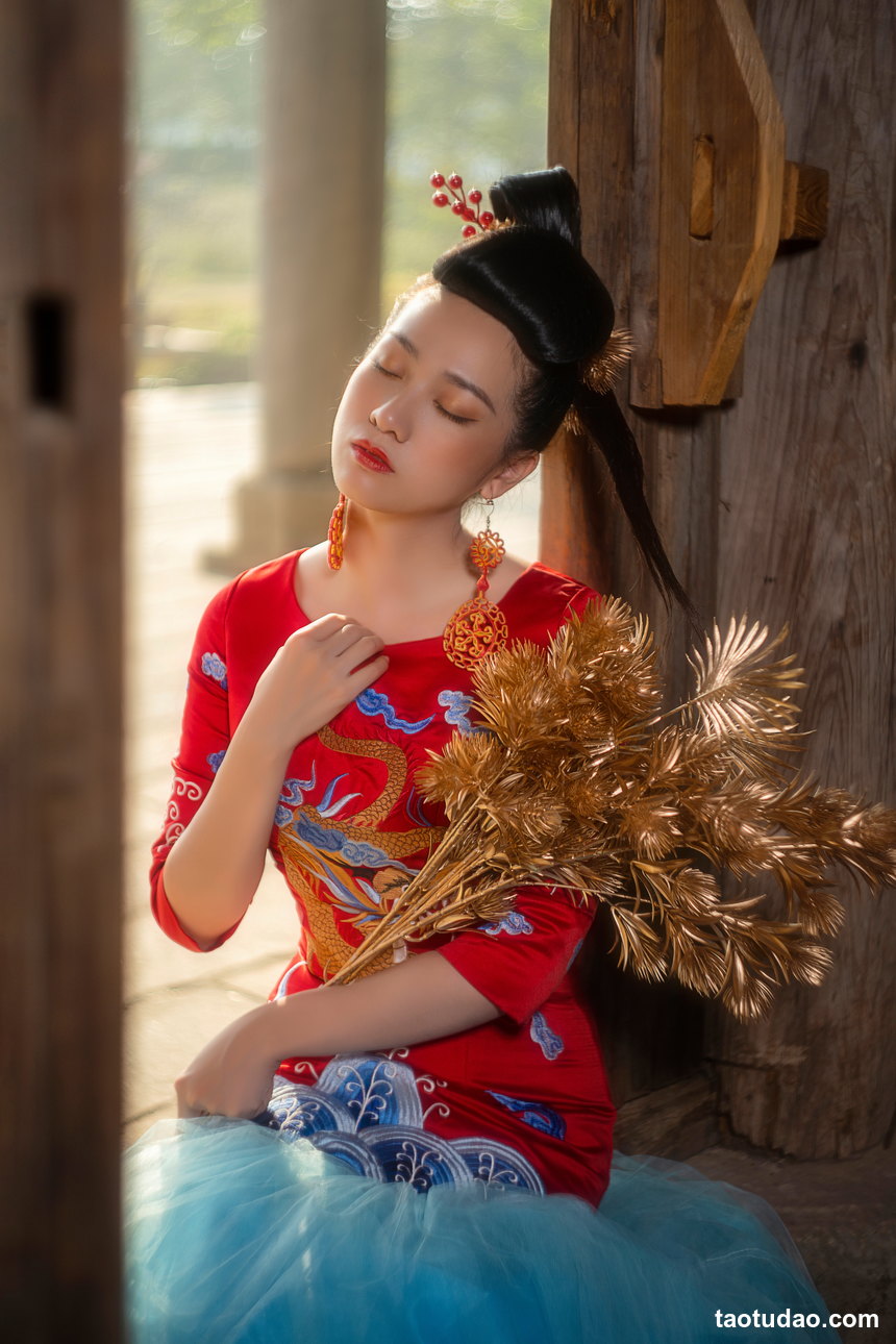 图片[4]-[YITUYU艺图语]2022.04.28 红尘若梦 李晓欣[25+1P／361MB]-绅士图