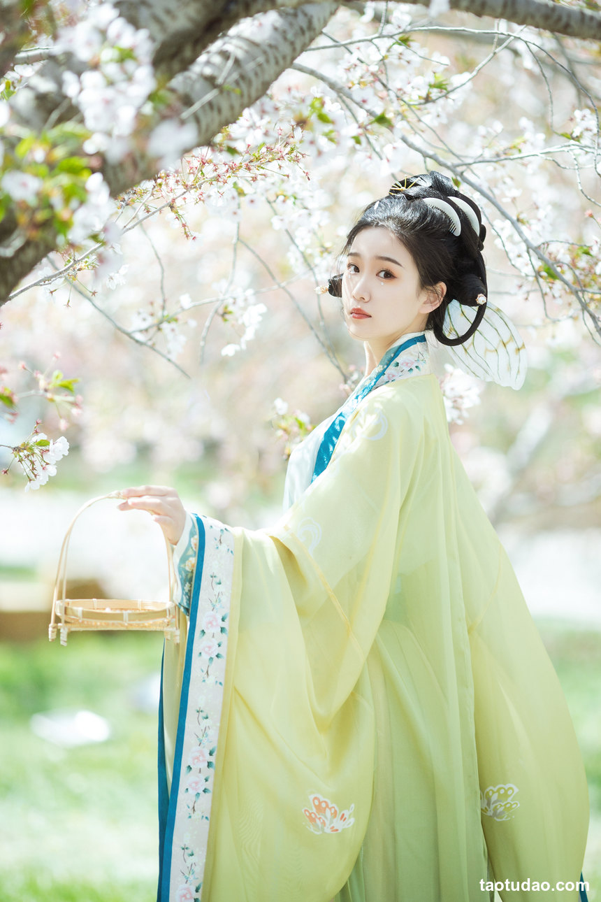 图片[2]-[YITUYU艺图语]2022.07.15 蝶恋花 相望回首喵喵喵[22+1P／249MB]-绅士图