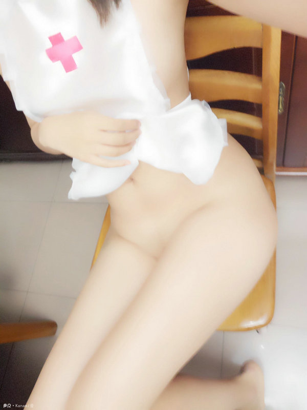 肉感软妹Kanami酱 – 护士妹妹 / 17P7V-29MB / 唯美杂图-绅士图
