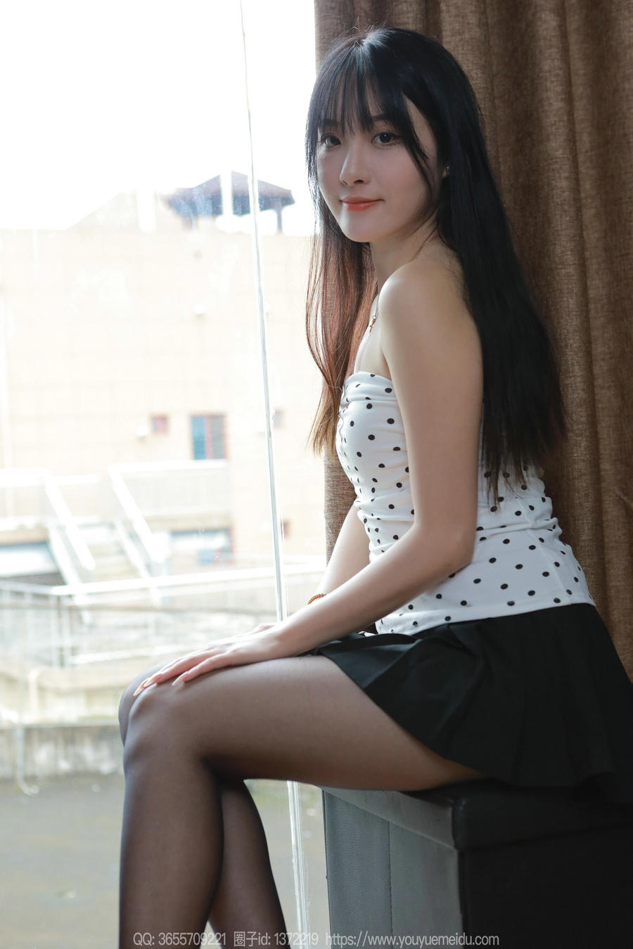 IESS异思趣向 - 模特：婉萍《波点短裙》/ 87P-80MB / 机构-艺库