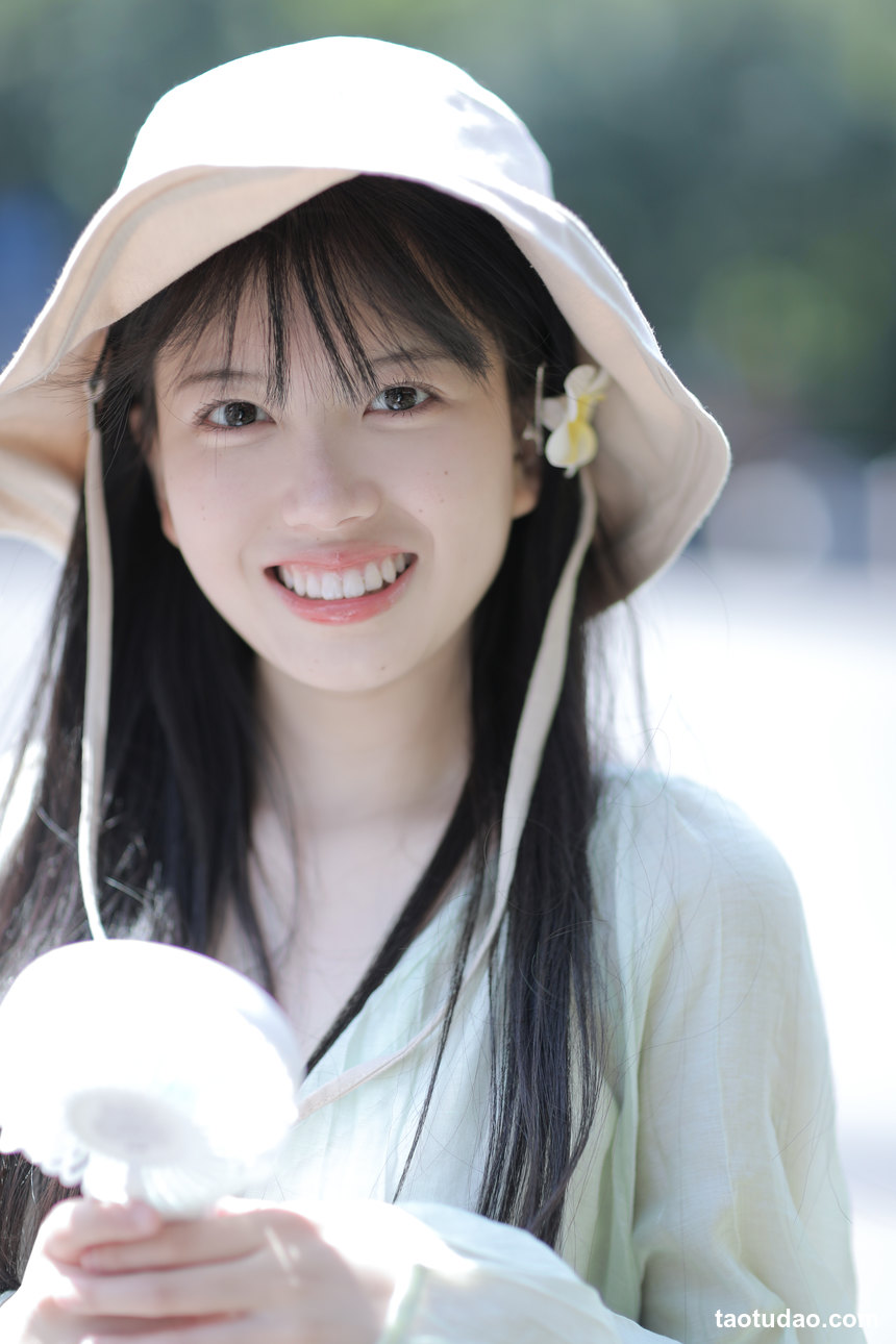 图片[4]-[YITUYU艺图语]2023.01.08 永远喜欢清透氧气的夏天 秋阳邑禾[21+1P／195MB]-绅士图