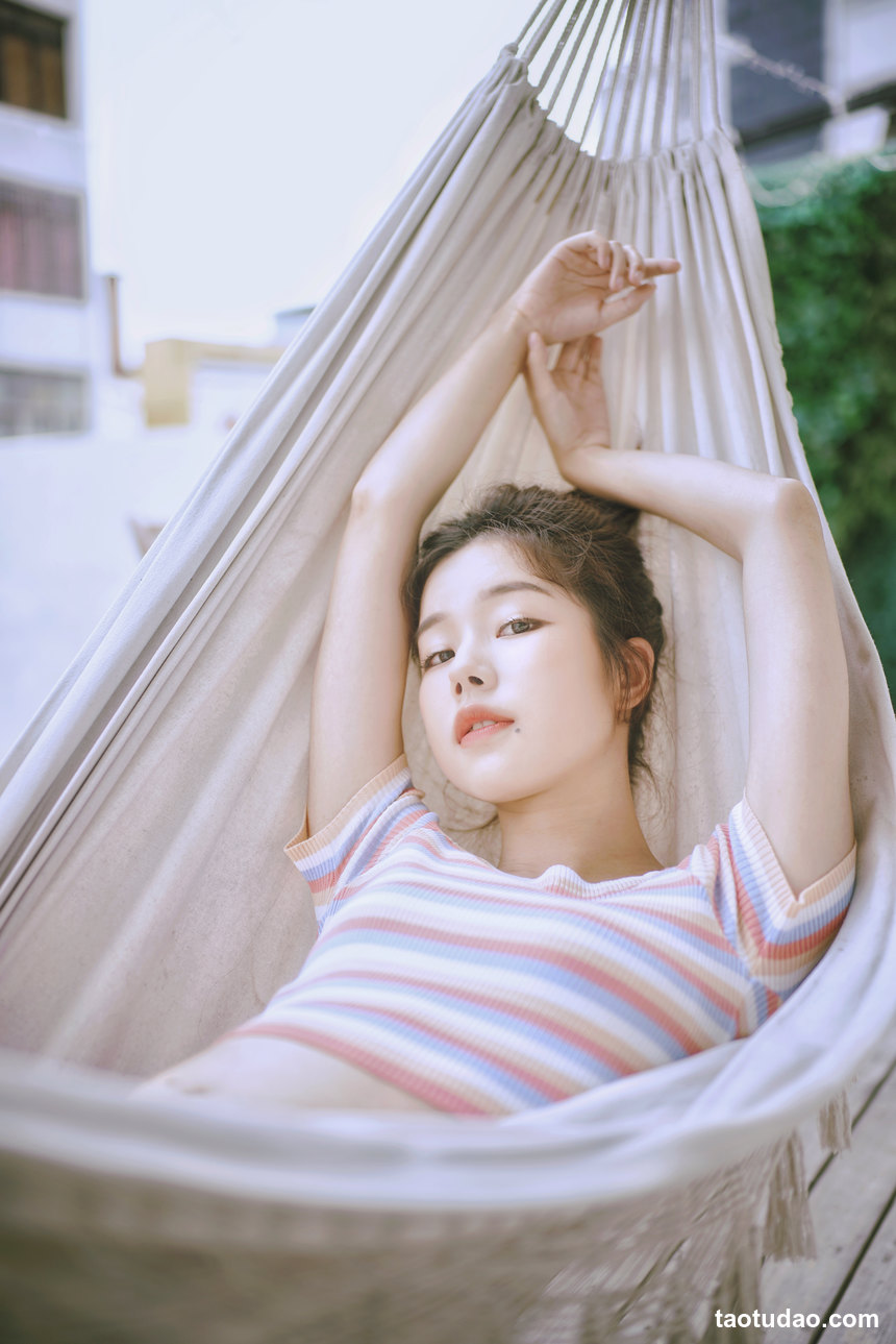 图片[4]-[YITUYU艺图语]2023.01.05 天台的水枪少女 圈圈[24+1P／494MB]-绅士图