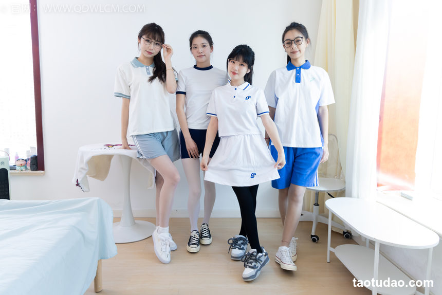 图片[3]-物恋传媒 NO.2243 茯苓&岚岚&泡泡&米米-新春快乐[190P-1V-6.07G]-绅士图