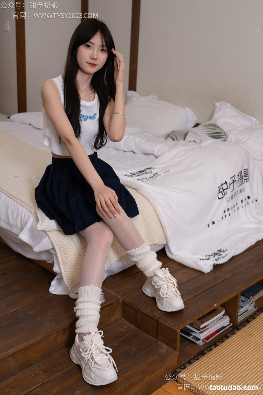 甜予摄影 NO.018 璇璇-运动鞋、白丝[131P+2V／10.0GB]-绅士图