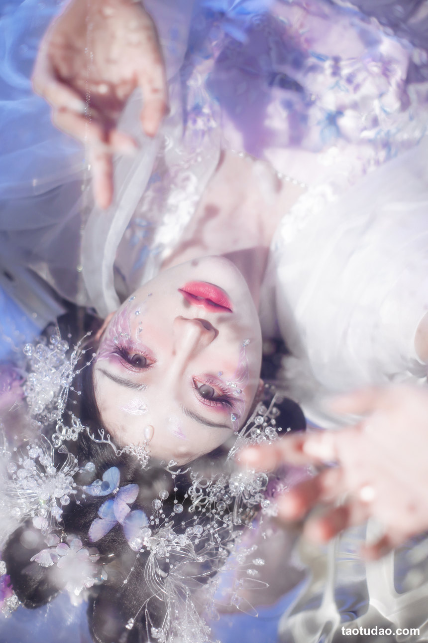 图片[2]-[YITUYU艺图语]2022.06.02 去拥抱一夏天的风 万粘青[29+1P／262MB]-绅士图