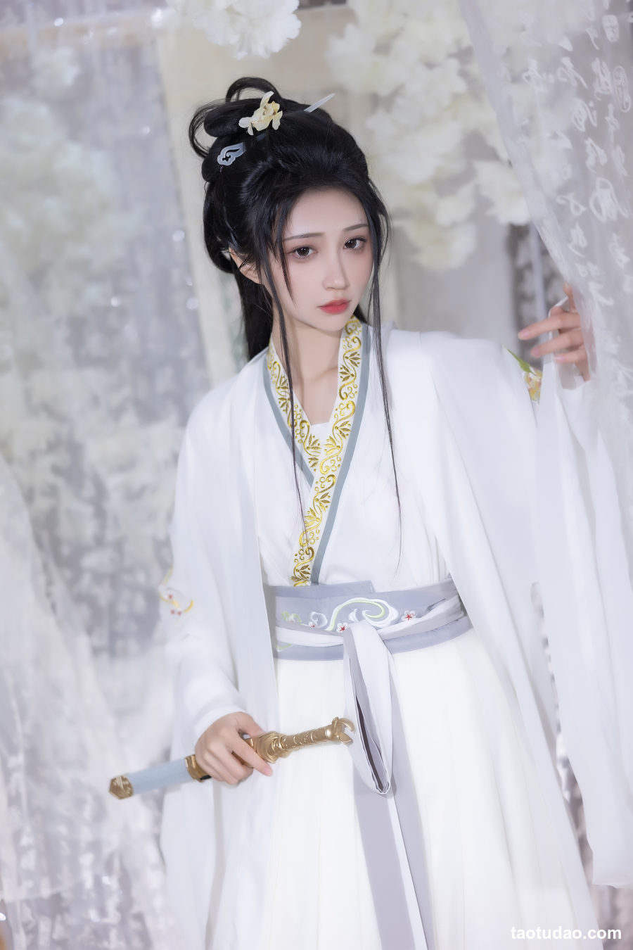 图片[3]-[YITUYU艺图语]2023.03.09 染江山 绮罗生的小苏苏[24+1P／210MB]-绅士图