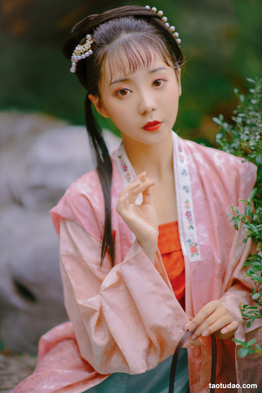 图片[3]-[YITUYU艺图语]2022.02.21 锁清秋 简森_Red[24+1P／216MB]-绅士图