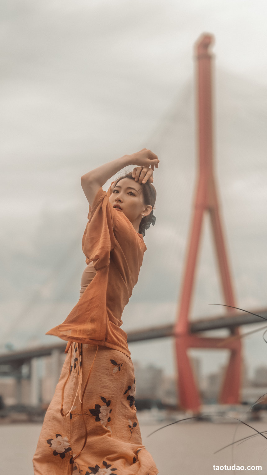 图片[2]-[YITUYU艺图语]2022.10.18 夏至未至 月亮[25+1P／234MB]-绅士图