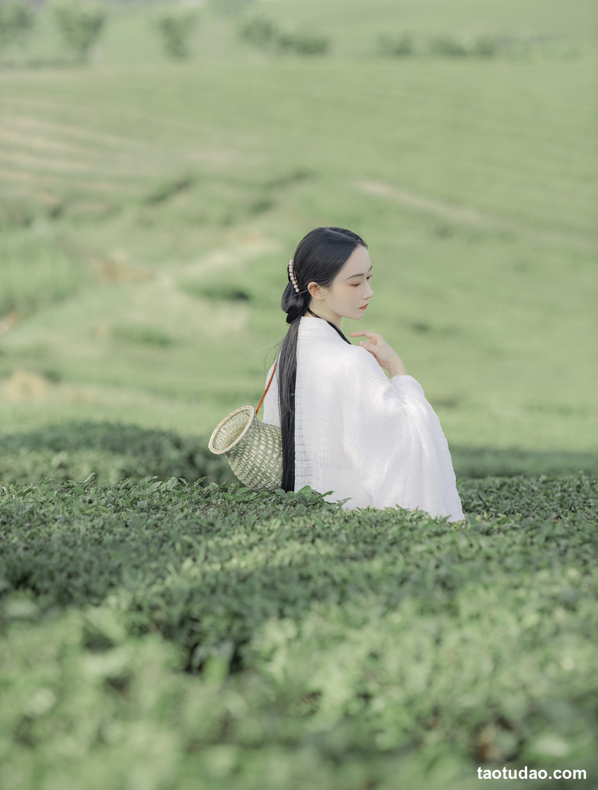 图片[4]-[YITUYU艺图语]2022.11.11 衣袖染茶香 灿暖暖暖[19+1P／181MB]-绅士图