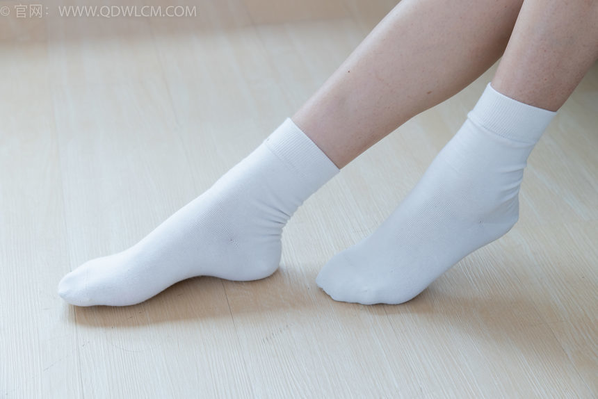 图片[4]-物恋传媒 NO.2008 晴晴-藏眼泪到心脏[150P-1V-3.57G]-绅士图