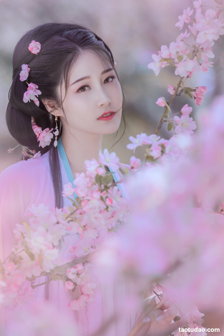 图片[2]-[YITUYU艺图语]2022.03.06 陌上花 娜宝[22+1P／948MB]-绅士图