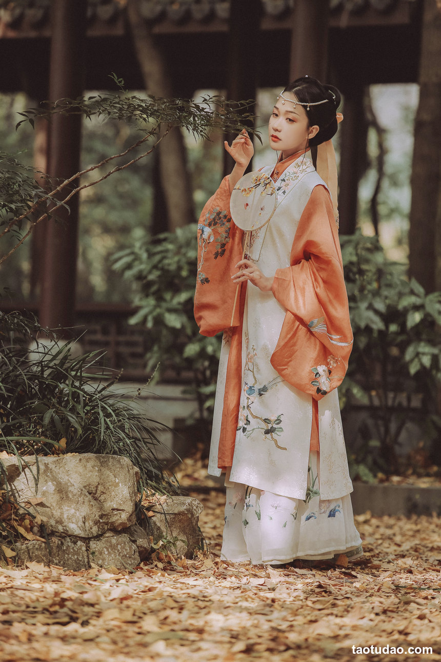 图片[2]-[YITUYU艺图语]2022.10.16 宅家记 月月[25+1P／73MB]-绅士图