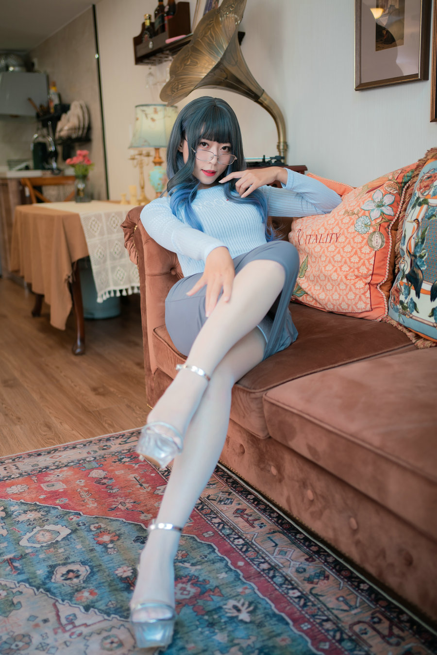 动漫博主Money冷冷 - 吉他少女 / 120P1V-1.51GB / cos萌妹-绅士图