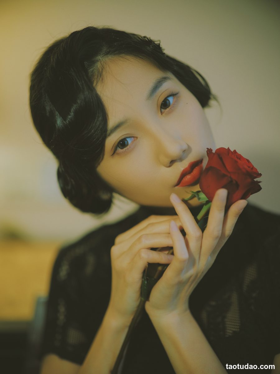 图片[4]-[YITUYU艺图语]2023.02.26 邻家妹妹 猪壳是只居[28+1P／137MB]-绅士图