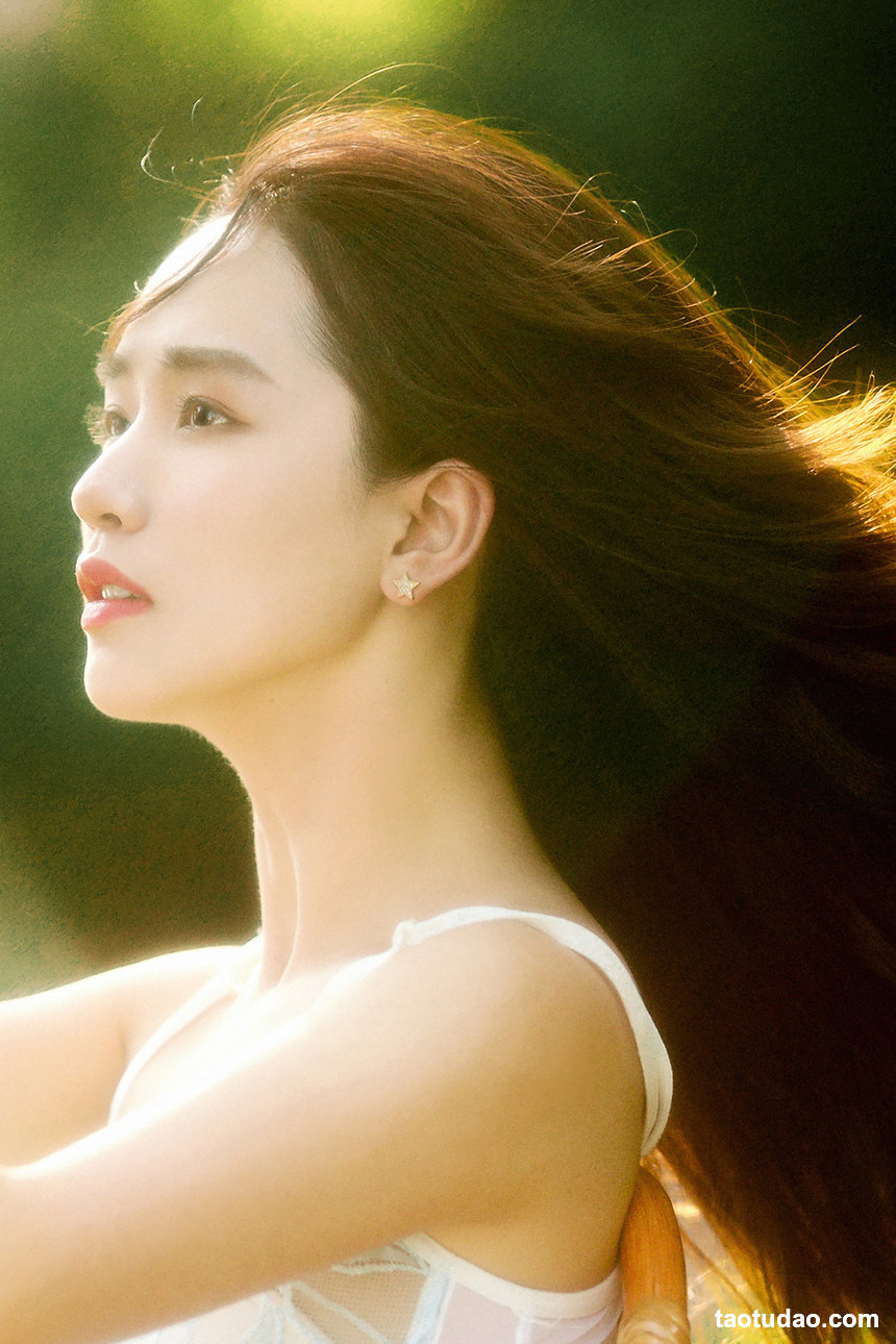 图片[2]-[YITUYU艺图语]2022.05.22 月光女孩 落落[19+1P／91.9MB]-绅士图