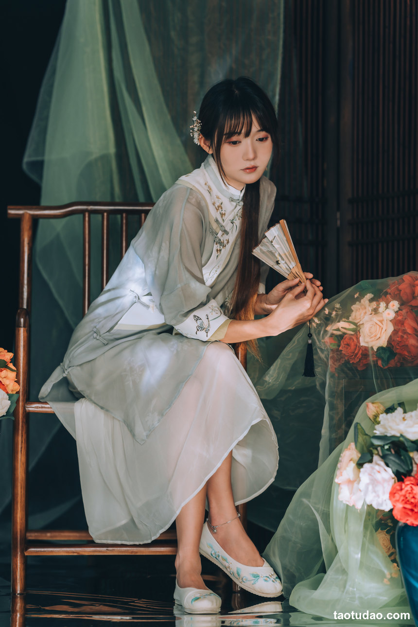 图片[2]-[YITUYU艺图语]2022.09.08 妙语 兔子Zzz不吃胡萝卜[22+1P／119MB]-绅士图