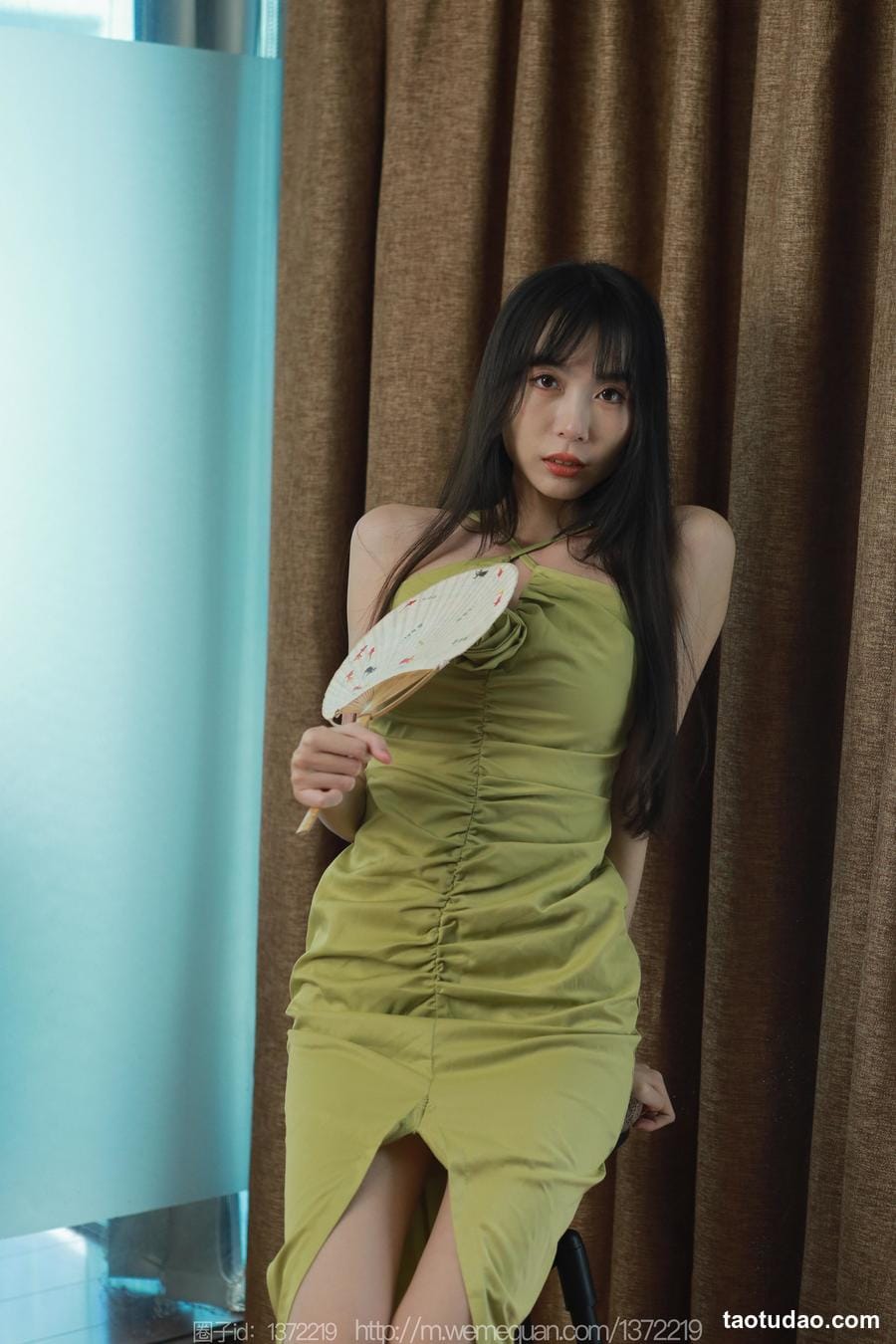 [IESS异思趣向] 2023.08.21 丝享家 1512 团团《高叉人生》[81P-84.7M]-绅士图