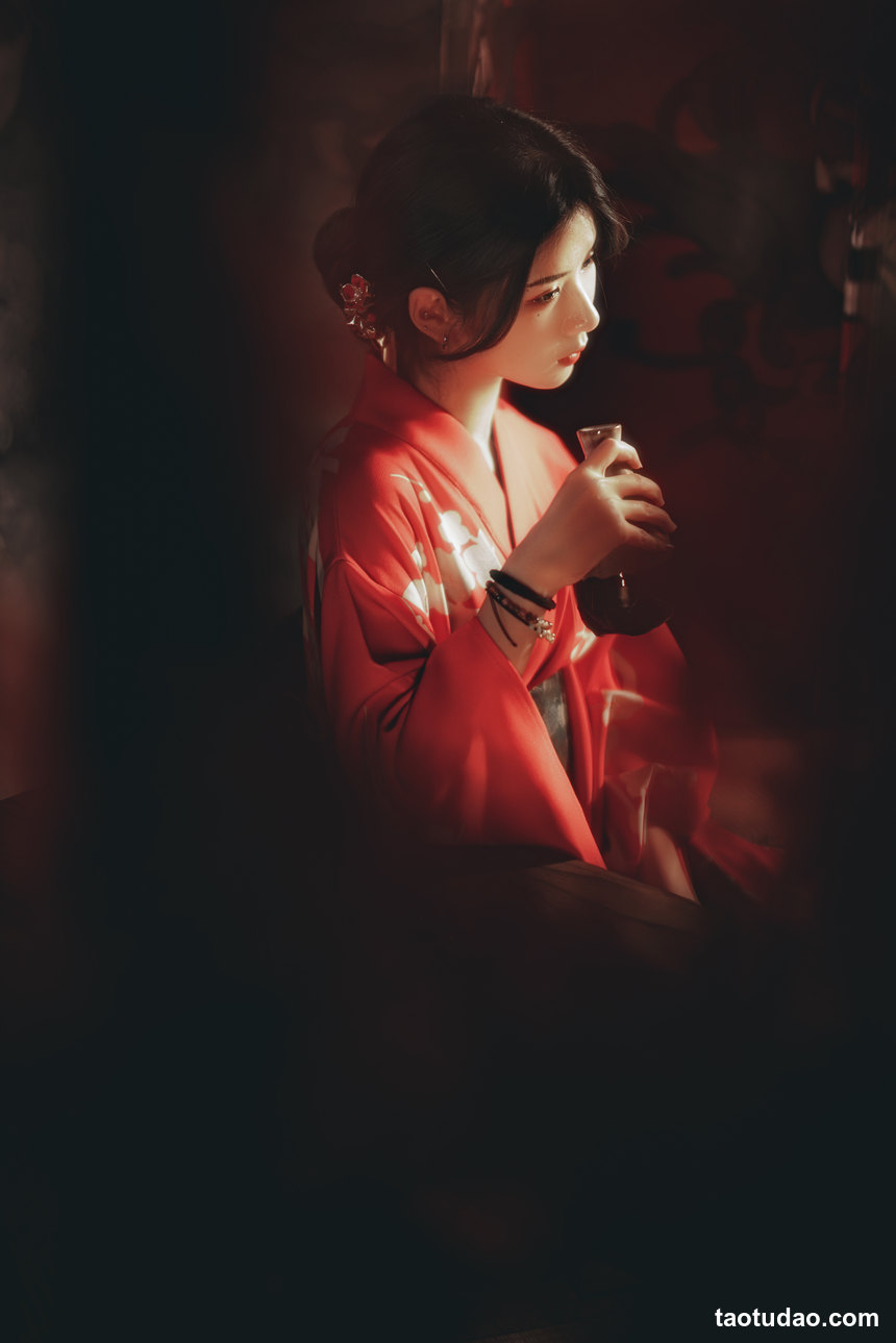 图片[4]-[YITUYU艺图语]2022.06.03 落花风 酸辣湯兒[26+1P／368MB]-绅士图